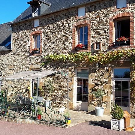 Bed and Breakfast Les Sources Poilley  Экстерьер фото