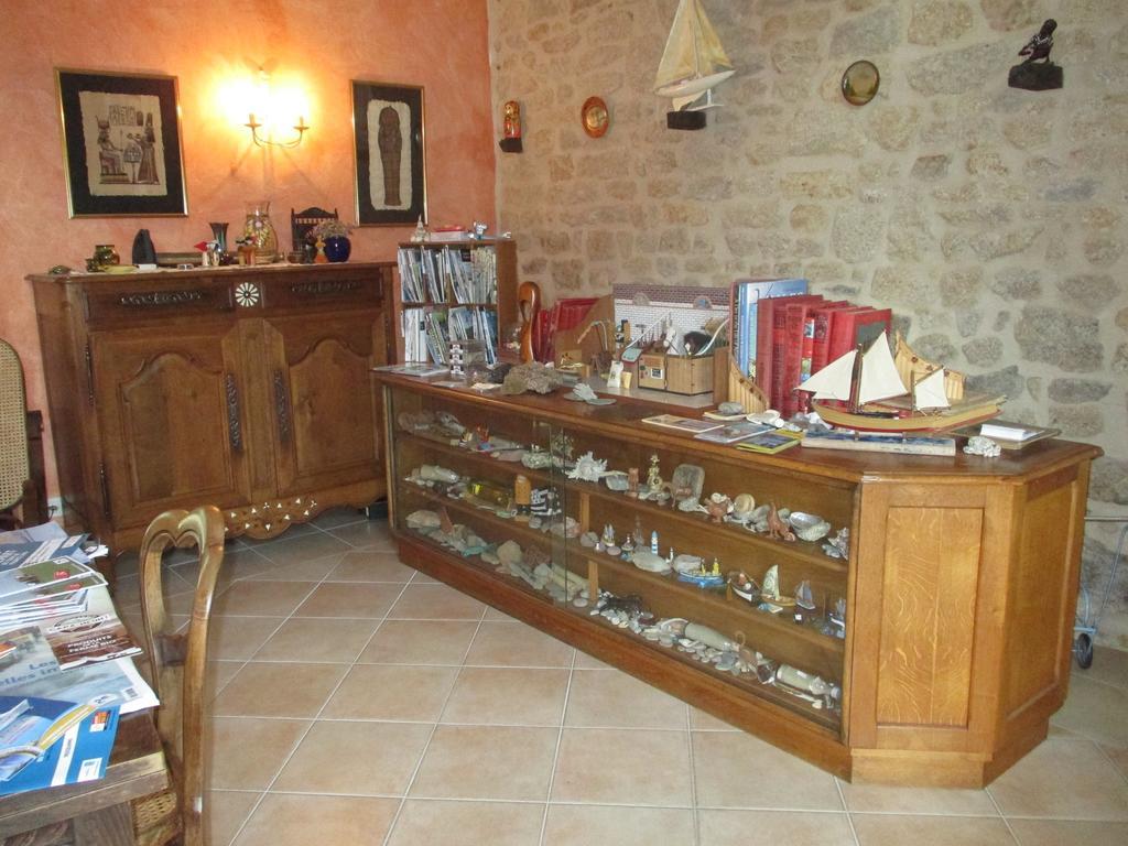 Bed and Breakfast Les Sources Poilley  Экстерьер фото